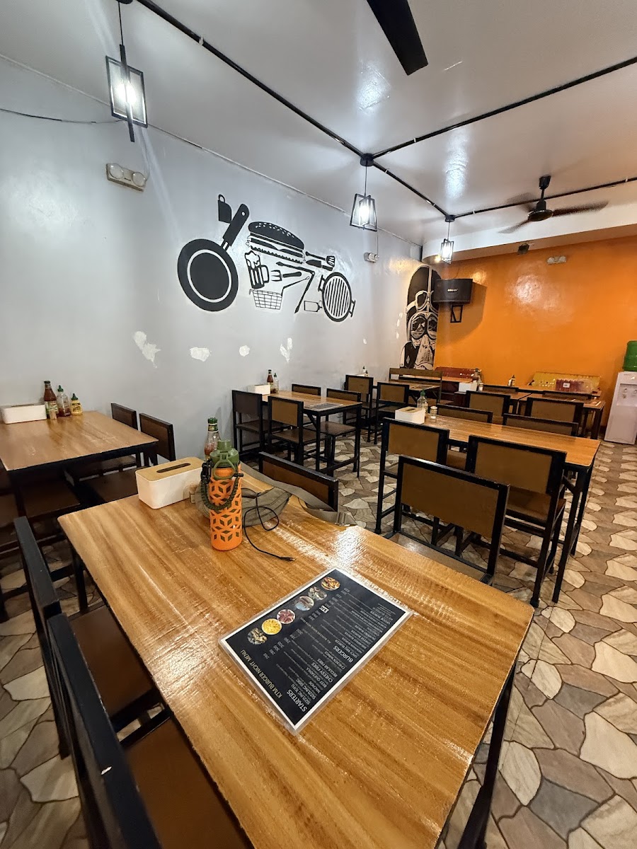 Ktm - Burger Night